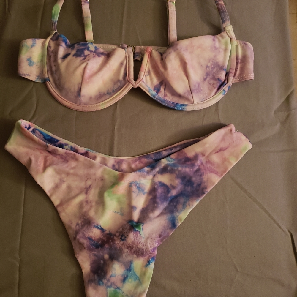 Women's bikini